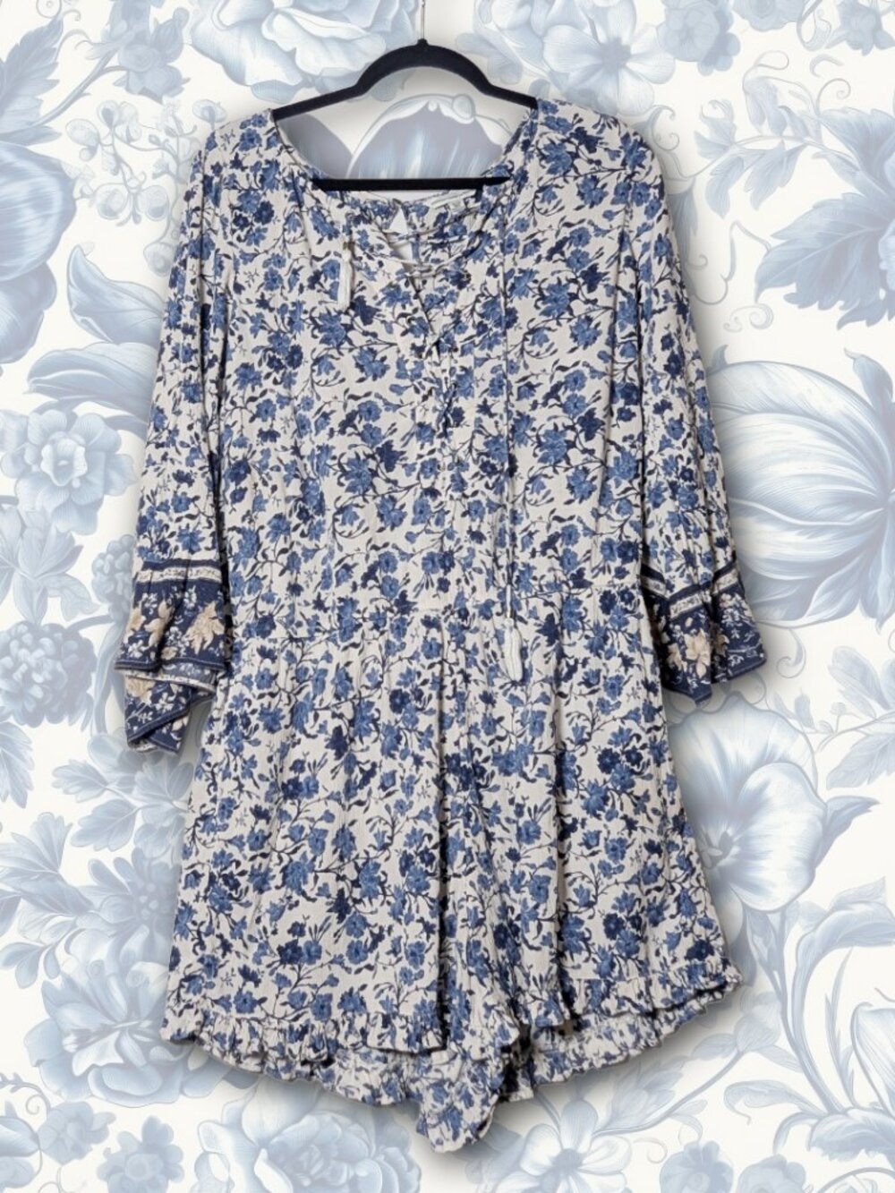 American Eagle size XS Floral Romper, Modal/Viscose blend